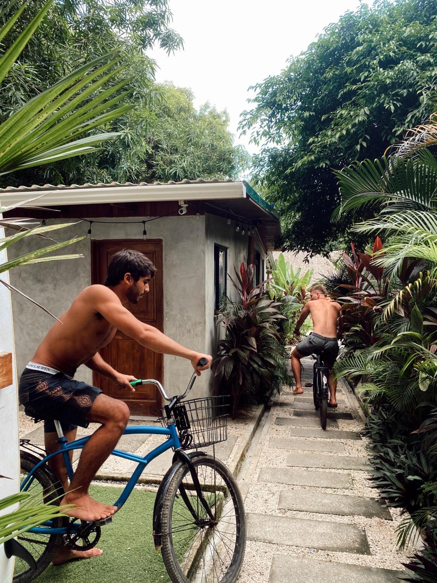 Hostel Cabinas Playa Surf Playa Santa Teresa (Puntarenas)